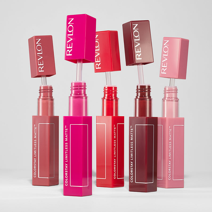 ColorStay Limitless Matte™ Liquid Lipstick – 16 nuanca mat vibrante, qëndrueshmëri 24 orë, 100% vegane, formulë e lehtë me Acid Hyaluronic dhe ekstrakt boronicash të kuqe, për buzë të hidratuara dhe të ndjeshme, fleksibile dhe të rehatshme, lëng i pasur me ngjyrë të plotë / 16 vibrant matte shades, 24-hour long-lasting, 100% vegan, lightweight formula with Triple Hyaluronic Acid and red berry extract, hydrated and sensitive lips, flexible and comfortable, richly pigmented liquid lipstick